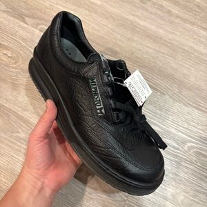 Mephisto Black Leather Men's Sneakers Comfy Athlethure shoes sz 8